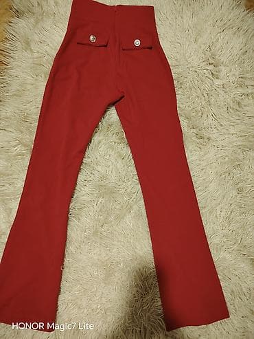 Elegantne ženske pantalone – visoki struk, crvene - Model s visokim at lalafo.rs — 1 Elegantne ženske pantalone – visoki struk, crvene - Model s visokim — 1