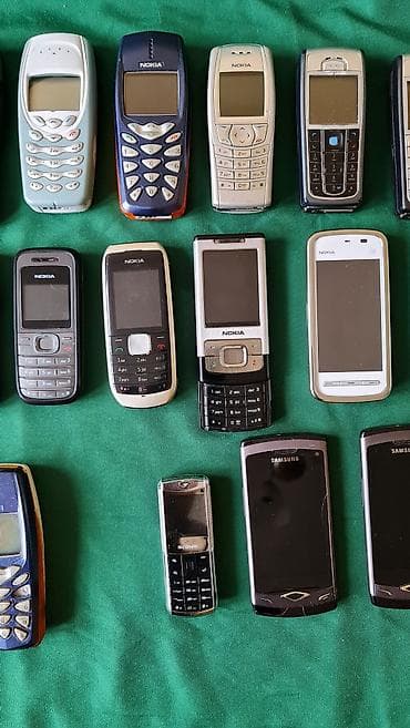 Kolekcija starih mobilnih telefona – razni brendovi i modeli - Ukupno na lalafo.rs — 6 Kolekcija starih mobilnih telefona – razni brendovi i modeli - Ukupno — 6