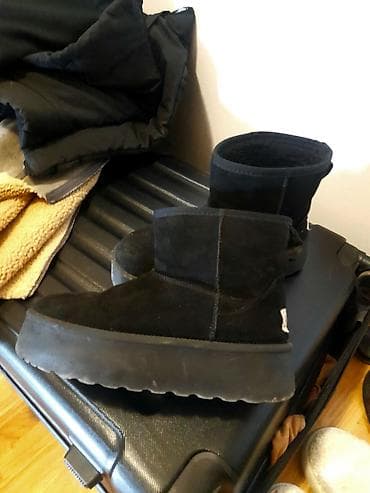 Ugg čizme, bоја - Crna, 38.5 na lalafo.rs Ugg čizme, bоја - Crna, 38.5