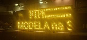 LED reklamni displej – žuti monohromatski ekran sa pokretnim tekstom at lalafo.rs — 4 LED reklamni displej – žuti monohromatski ekran sa pokretnim tekstom — 4