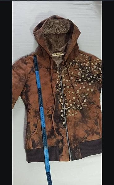 duks vel m: Ženska jakna sa kapuljačom S – unikatni etno/boho stil. Unutra je at lalafo.rs — 5 duks vel m: Ženska jakna sa kapuljačom S – unikatni etno/boho stil. Unutra je — 5