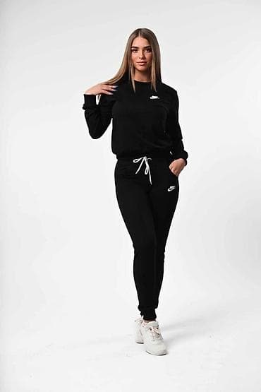 Teget i crna
Pamuk likra
S M L XL XXL
2500 din na lalafo.rs — 7 Teget i crna
Pamuk likra
S M L XL XXL
2500 din — 7