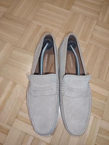 Muške mokasine Tommy Hilfiger UG 27,5cm - Model: klasične penny at lalafo.rs — 1 Muške mokasine Tommy Hilfiger UG 27,5cm - Model: klasične penny — 1