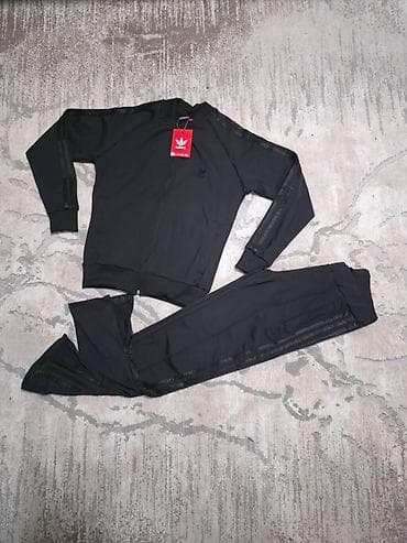 Top model od mokre likre S M L XL. Cena 3200 dinara 💫 na lalafo.rs Top model od mokre likre S M L XL. Cena 3200 dinara 💫