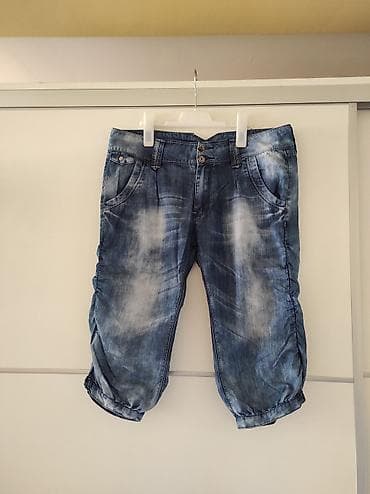 Teksas zenske pantalone 3/4, velicina XL. Iz uvoza na lalafo.rs Teksas zenske pantalone 3/4, velicina XL. Iz uvoza