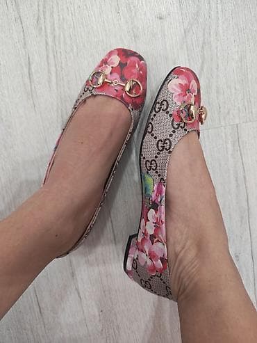 Ballet shoes: Gucci GG Supreme Blooms baletanke kozne, replika A klase * NOVO * at lalafo.rs — 1 Ballet shoes: Gucci GG Supreme Blooms baletanke kozne, replika A klase * NOVO * — 1
