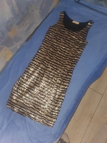 Haljina vel S prelepa i torba velika. uplata postnetom pa slanje na lalafo.rs — 1 Haljina vel S prelepa i torba velika. uplata postnetom pa slanje — 1