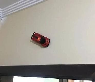 Lamborghini Crveni Auto Koji Ide Po Zidu Auto koji vozi po zidu na lalafo.rs — 3 Lamborghini Crveni Auto Koji Ide Po Zidu Auto koji vozi po zidu — 3