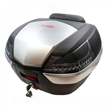 Moto kofer (gornji, top case) sa naslonom i LED svetlima - Kapacitet na lalafo.rs Moto kofer (gornji, top case) sa naslonom i LED svetlima - Kapacitet