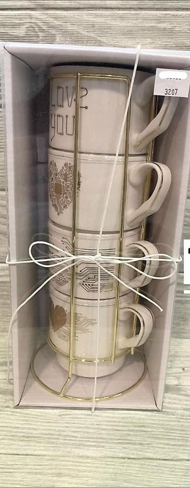 Set šoljica za kafu/čaj sa stalkom – 4 kom - Materijal: keramika - na lalafo.rs — 2 Set šoljica za kafu/čaj sa stalkom – 4 kom - Materijal: keramika - — 2