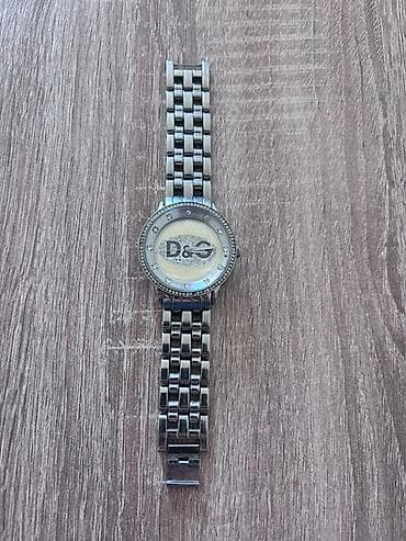 original esprit: Elegantan uniseks ručni sat marke D&G, srebrne boje, ukrašen at lalafo.rs — 2 original esprit: Elegantan uniseks ručni sat marke D&G, srebrne boje, ukrašen — 2