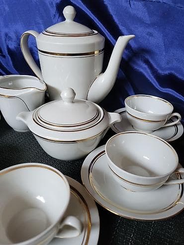 Knjige, audio i video formati: Servis za kafu Chodziez Poljska iz 80ih.god. Servis za 6 osoba, bez na lalafo.rs — 3 Knjige, audio i video formati: Servis za kafu Chodziez Poljska iz 80ih.god. Servis za 6 osoba, bez — 3