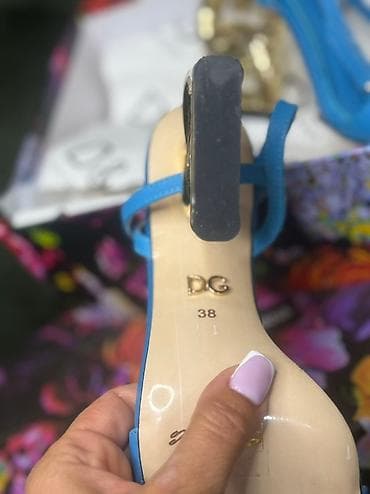 Dolce &Gabbana ženske sandale na štiklu, sa kutijom i papirnom na lalafo.rs — 5 Dolce &Gabbana ženske sandale na štiklu, sa kutijom i papirnom — 5