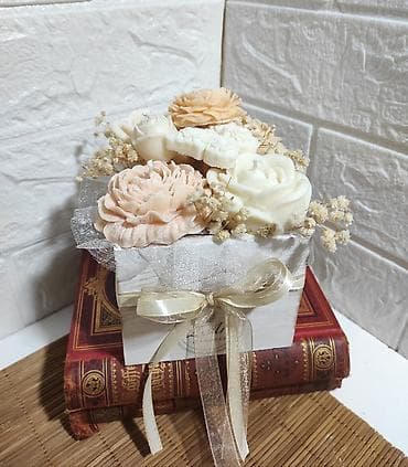 Dekorativni aranžmani od sveća u obliku cveća - Ručno rađene sveće na lalafo.rs — 2 Dekorativni aranžmani od sveća u obliku cveća - Ručno rađene sveće — 2