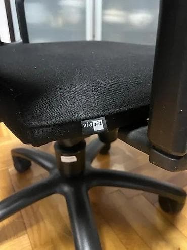 prsluk jaknica mango u: Ergonomska kancelarijska stolica Viasit - Brend: Viasit (oznaka na at lalafo.rs — 5 prsluk jaknica mango u: Ergonomska kancelarijska stolica Viasit - Brend: Viasit (oznaka na — 5