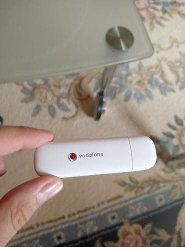 Electronics: Vodafone USB modem (dongle) za mobilni internet. - Model: Vodafone at lalafo.rs — 1 Electronics: Vodafone USB modem (dongle) za mobilni internet. - Model: Vodafone — 1