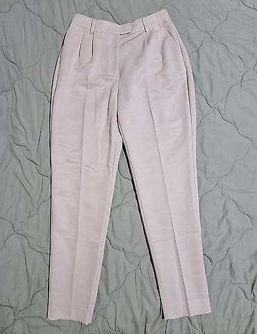pantalone butiku ali: Elegantne ženske pantalone Marciano Guess svetloružičaste/bež nijanse na lalafo.rs — 3 pantalone butiku ali: Elegantne ženske pantalone Marciano Guess svetloružičaste/bež nijanse — 3