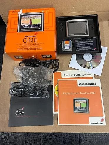 Navigacija TOMTOM ONE; Ekran sa Touch Screen funkcijom; U EXSTRA na lalafo.rs — 2 Navigacija TOMTOM ONE; Ekran sa Touch Screen funkcijom; U EXSTRA — 2