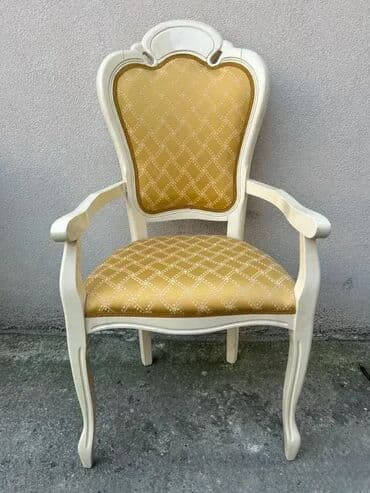 Stilske fotelje: Stilska polufotelja ✨ Odlično stanje 📸 Kao na slikama 💶 Cena: 130 € na lalafo.rs — 3 Stilske fotelje: Stilska polufotelja ✨ Odlično stanje 📸 Kao na slikama 💶 Cena: 130 € — 3