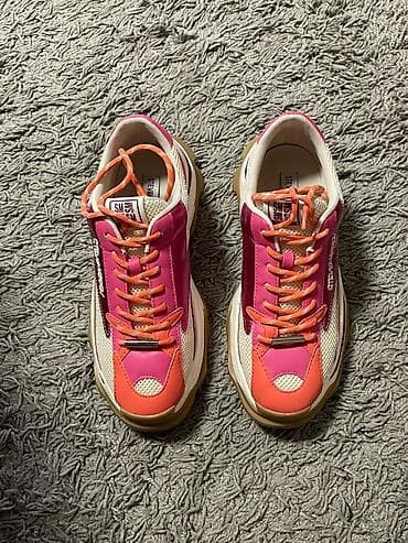 Patike Steve Madden Possession u kombinaciji fuksija, narandžaste i na lalafo.rs — 1 Patike Steve Madden Possession u kombinaciji fuksija, narandžaste i — 1