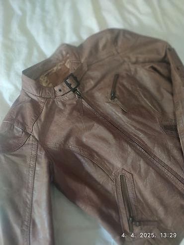 Ženska jakna imitacija kože dužina 54cm Ima kaiš koji se može nositi at lalafo.rs — 2 Ženska jakna imitacija kože dužina 54cm Ima kaiš koji se može nositi — 2