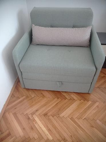 Fotelja na razvlačenje, nova. Preuzimanje lično at lalafo.rs Fotelja na razvlačenje, nova. Preuzimanje lično