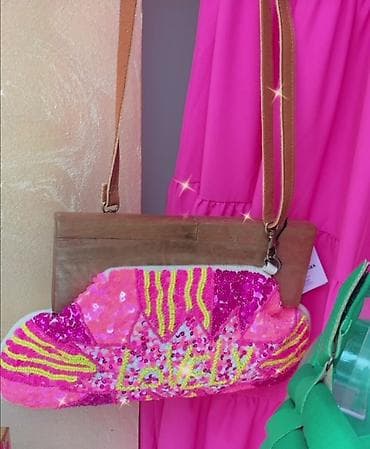 Alex max
original tašna
savrsena
uvoz pariz
novo at lalafo.rs — 9 Alex max
original tašna
savrsena
uvoz pariz
novo — 9