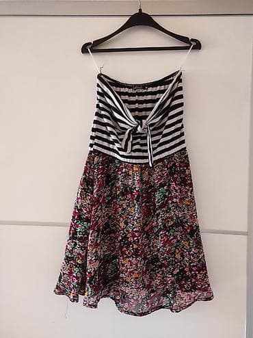 Haljina velicina M. Bez oštećenja na lalafo.rs — 1 Haljina velicina M. Bez oštećenja — 1