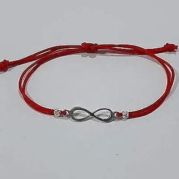 Personal Items: Dodajte dašak strasti i duhovnosti svom stilu uz našu ručno izrađenu at lalafo.rs — 1 Personal Items: Dodajte dašak strasti i duhovnosti svom stilu uz našu ručno izrađenu — 1