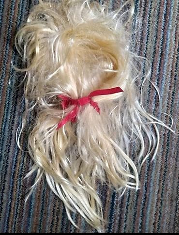 Prodajem periku za razne svečanosti,da mašnicamamože i za novu at lalafo.rs — 4 Prodajem periku za razne svečanosti,da mašnicamamože i za novu — 4