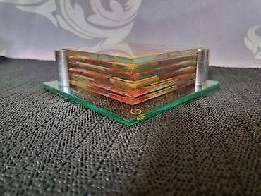 Postolja vintaz sa stalkom za case,staklena. Stalak sa at lalafo.rs — 5 Postolja vintaz sa stalkom za case,staklena. Stalak sa — 5