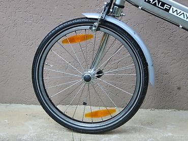 Sklopivi Alu bicikl GIANT HALFWAY 20" Prodajem očuvan nov sklopivi na lalafo.rs — 1 Sklopivi Alu bicikl GIANT HALFWAY 20" Prodajem očuvan nov sklopivi — 1