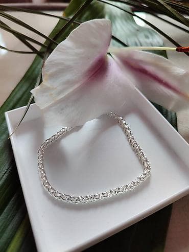 Višeslojna narukvica, Materijal: Srebro na lalafo.rs Višeslojna narukvica, Materijal: Srebro