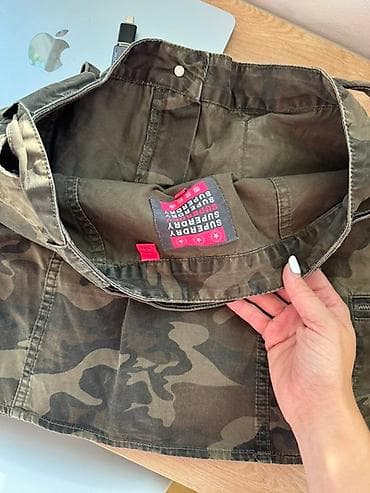 bermude teksas br: Superdry ženska mini suknja – kamuflažni print - Brend: Superdry at lalafo.rs — 3 bermude teksas br: Superdry ženska mini suknja – kamuflažni print - Brend: Superdry — 3