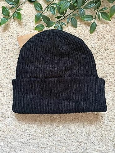 Na prodaju The North Face zimske kape, novi modeli. Kape su tople na lalafo.rs — 8 Na prodaju The North Face zimske kape, novi modeli. Kape su tople — 8