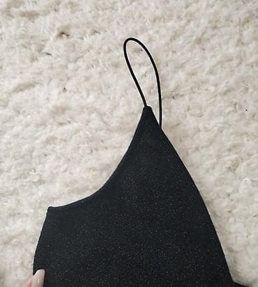 H&M haljina svecana elegantna sa svetlucavim nitima prati liniju na lalafo.rs — 3 H&M haljina svecana elegantna sa svetlucavim nitima prati liniju — 3
