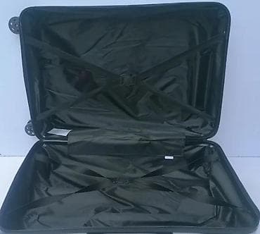 Travel suitcases and bags: Tvrdi ručni kofer na točkiće – srebrni - Materijal: čvrsta at lalafo.rs — 8 Travel suitcases and bags: Tvrdi ručni kofer na točkiće – srebrni - Materijal: čvrsta — 8