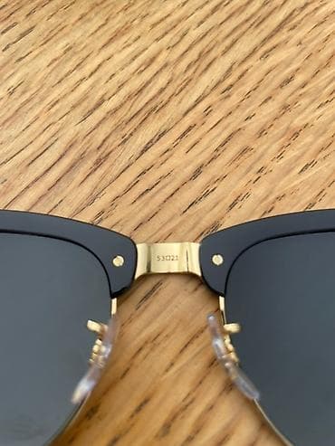 Ray-Ban Clubmaster sunčane naočare - Model/linija: Ray-Ban na lalafo.rs — 4 Ray-Ban Clubmaster sunčane naočare - Model/linija: Ray-Ban — 4