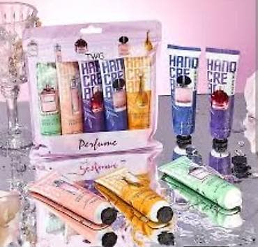 cista koza broj: 🌸 MIRISNA NEGA KOJA STANE U SVAKU TORBICU! 🌸 Obradujte sebe ili na lalafo.rs — 3 cista koza broj: 🌸 MIRISNA NEGA KOJA STANE U SVAKU TORBICU! 🌸 Obradujte sebe ili — 3