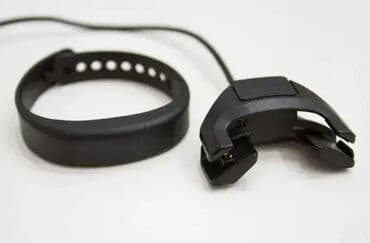 Punjači: NOVO, orginalni punjač za Garmin Vivasmart; Dužina kabla 1met na lalafo.rs Punjači: NOVO, orginalni punjač za Garmin Vivasmart; Dužina kabla 1met
