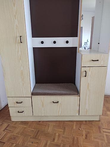 Plakar za hodnik. 125cm x 33cm, visina 223cm na lalafo.rs — 3 Plakar za hodnik. 125cm x 33cm, visina 223cm — 3