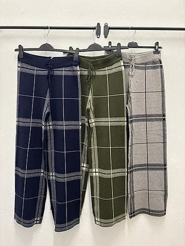 Ženske široke pantalone sa karo šarom - Model: ravna, široka na lalafo.rs — 1 Ženske široke pantalone sa karo šarom - Model: ravna, široka — 1