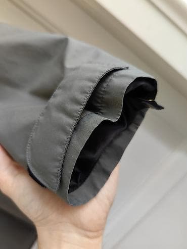 Workwear: Salewa muška outdoor jakna sa kapuljačom - Brend: Salewa - Model at lalafo.rs — 9 Workwear: Salewa muška outdoor jakna sa kapuljačom - Brend: Salewa - Model — 9