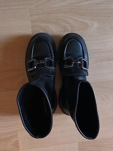 Gležnjače, 36 na lalafo.rs Gležnjače, 36