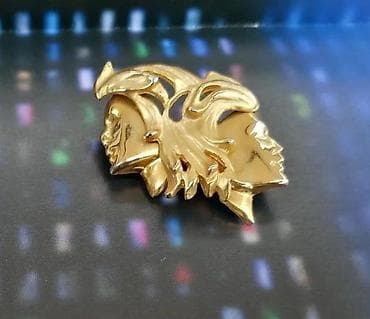 Personal Items: Vtg broš veliki purpurni kamen Gold Plated Christian Bounaik. Cena za at lalafo.rs — 8 Personal Items: Vtg broš veliki purpurni kamen Gold Plated Christian Bounaik. Cena za — 8