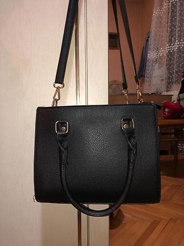 Ženska torba + novčanik Prodajem žensku torbu i novčanik Novčanik je u na lalafo.rs — 2 Ženska torba + novčanik Prodajem žensku torbu i novčanik Novčanik je u — 2