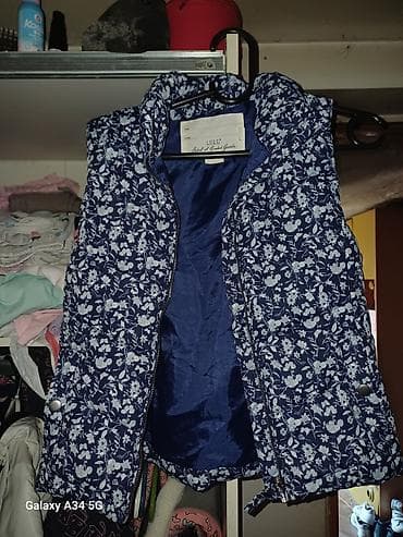 Prsluk i jakna vel 10.
oboje 1800 na lalafo.rs — 4 Prsluk i jakna vel 10.
oboje 1800 — 4