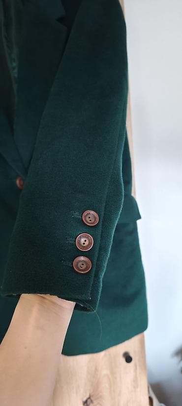 Zeleni ženski kaput, veličina 36. - Boja: GREEN5 (duboka tamnozelena) na lalafo.rs — 2 Zeleni ženski kaput, veličina 36. - Boja: GREEN5 (duboka tamnozelena) — 2
