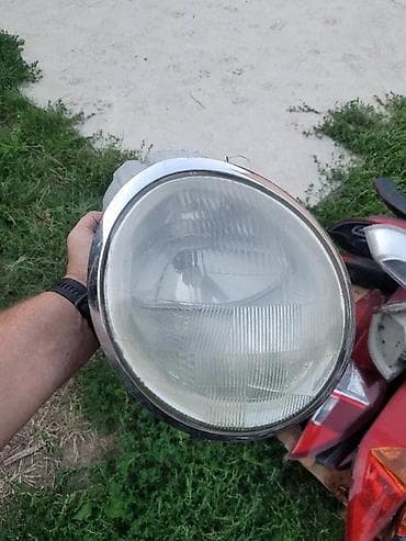 DESNI FAR LANCIA LYBRA | Desni far lancia lybra na lalafo.rs DESNI FAR LANCIA LYBRA | Desni far lancia lybra