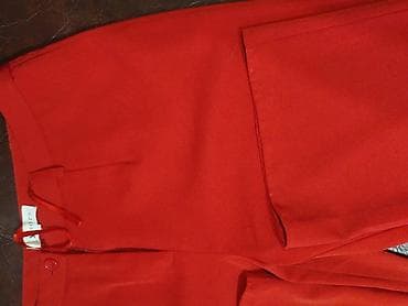 Elegantne crvene pantalone – ravnog kroja - Boja: intenzivno crvena - na lalafo.rs — 2 Elegantne crvene pantalone – ravnog kroja - Boja: intenzivno crvena - — 2